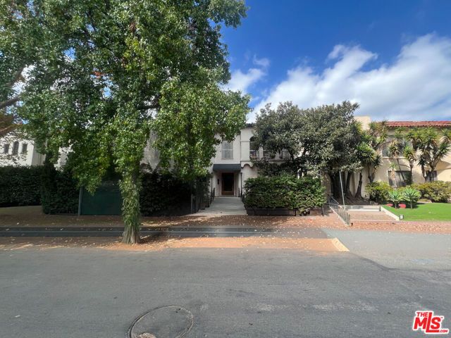 321 N Sycamore Avenue, Los Angeles, CA 90036