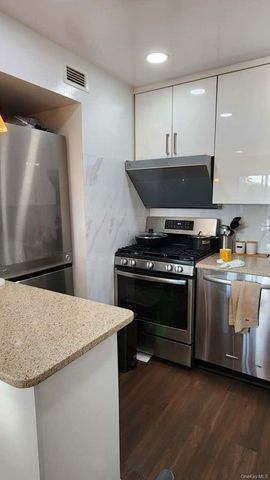 5-10 115th Street 2C, College Point, NY 11356