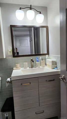 5-10 115th Street 2C, College Point, NY 11356