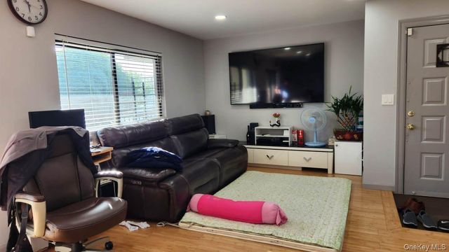 5-10 115th Street 2C, College Point, NY 11356