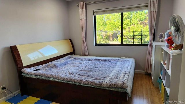 5-10 115th Street 2C, College Point, NY 11356