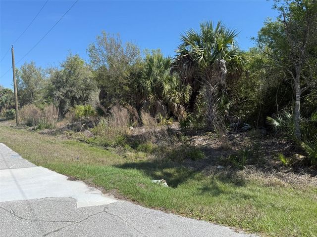 6986 CHEERFUL STREET, Port Charlotte, FL 33981