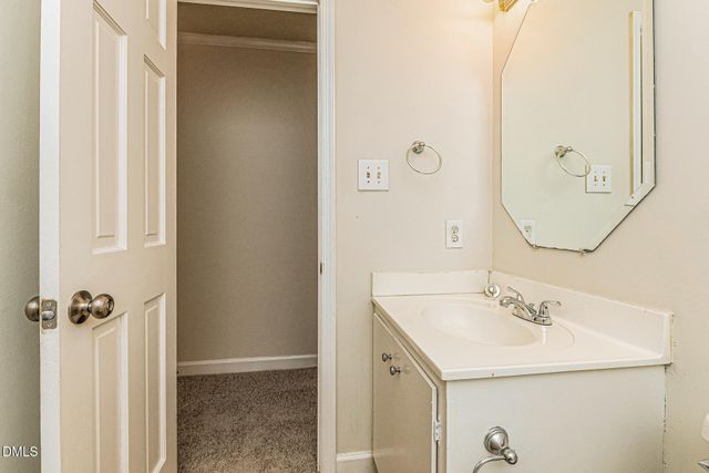 1209 Anne Street, Henderson, NC 27536
