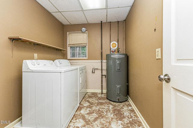 1209 Anne Street, Henderson, NC 27536