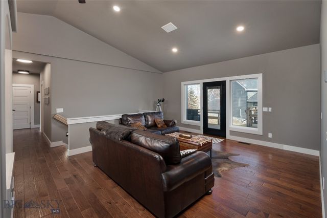 749 Summer Ridge Road, Bozeman, MT 59715