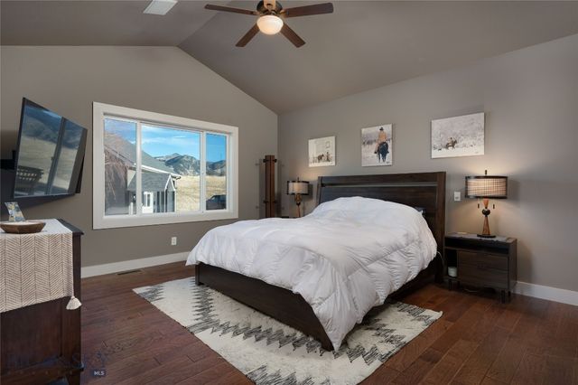 749 Summer Ridge Road, Bozeman, MT 59715