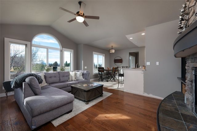 749 Summer Ridge Road, Bozeman, MT 59715