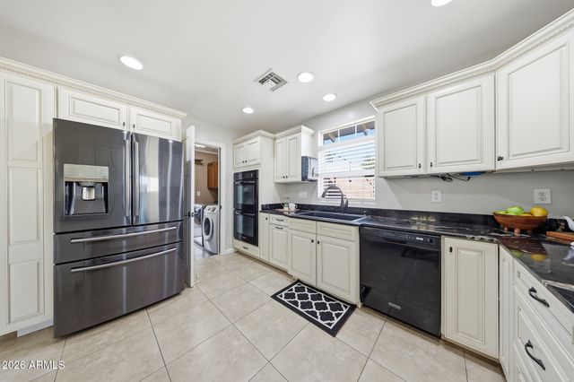 8112 E MONTE VISTA Road, Scottsdale, AZ 85257