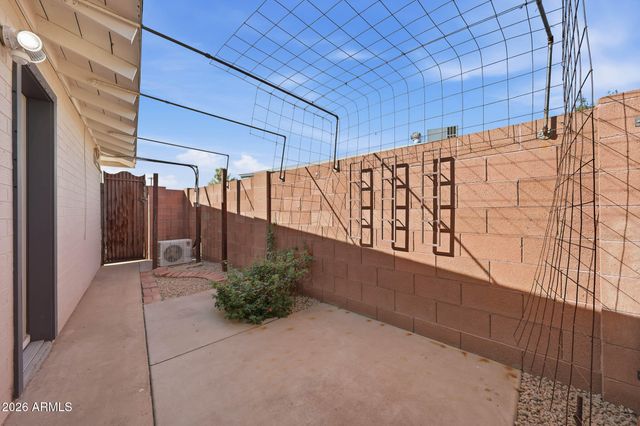 8112 E MONTE VISTA Road, Scottsdale, AZ 85257