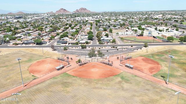 8112 E MONTE VISTA Road, Scottsdale, AZ 85257