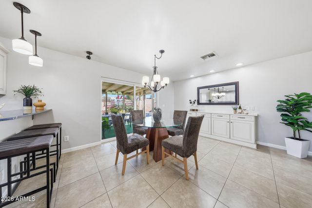 8112 E MONTE VISTA Road, Scottsdale, AZ 85257