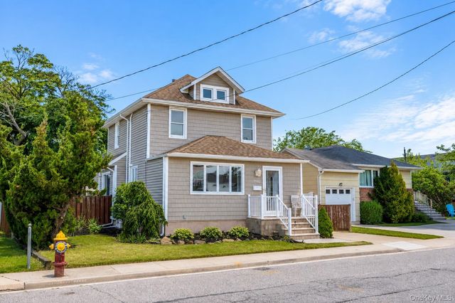 2500 Centre Avenue, Bellmore, NY 11710