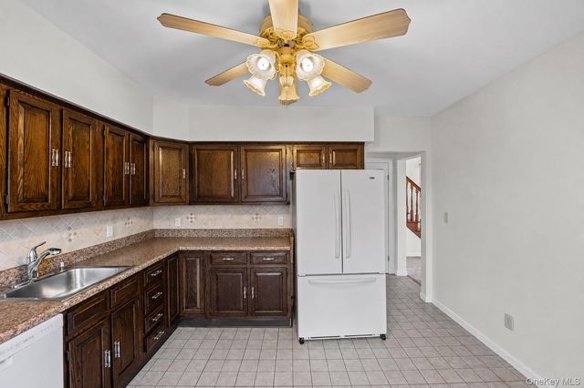 2500 Centre Avenue, Bellmore, NY 11710