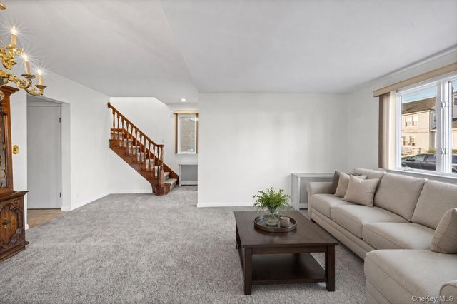 2500 Centre Avenue, Bellmore, NY 11710