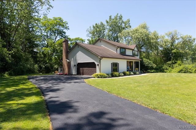4990 Murphy Road, Orchard Park, NY 14127