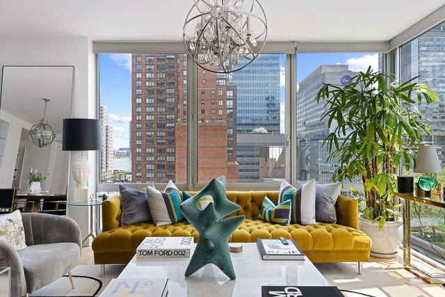 303 E 33rd St Apt 9E, New York City, NY 10016