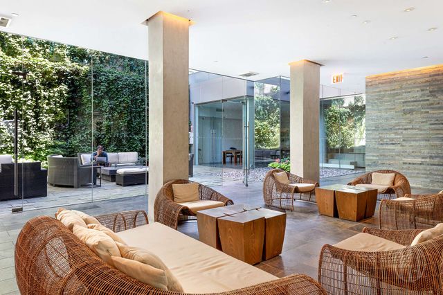 303 E 33rd St Apt 9E, New York City, NY 10016