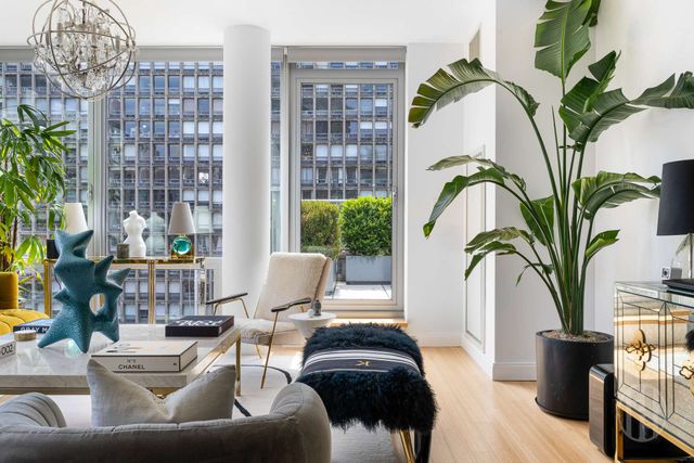303 E 33rd St Apt 9E, New York City, NY 10016
