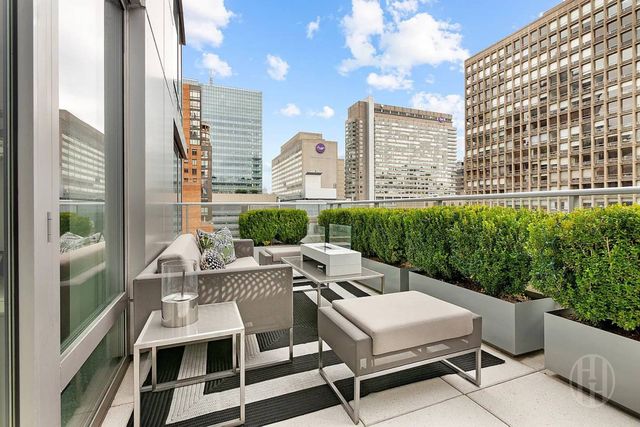 303 E 33rd St Apt 9E, New York City, NY 10016