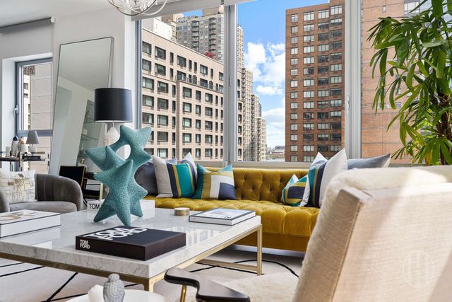 303 E 33rd St Apt 9E, New York City, NY 10016