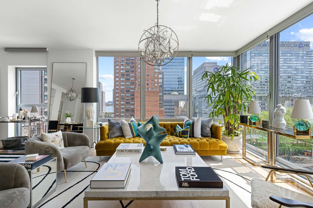 303 E 33rd St Apt 9E, New York City, NY 10016
