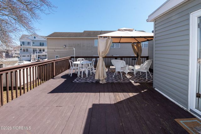 623 Beachwood Avenue, Toms River, NJ 08753