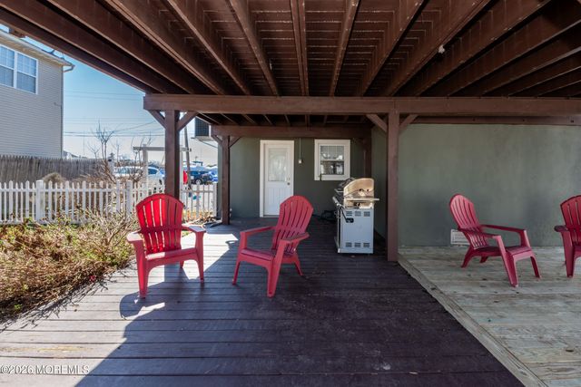623 Beachwood Avenue, Toms River, NJ 08753