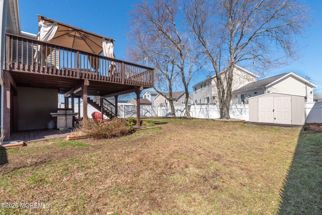 623 Beachwood Avenue, Toms River, NJ 08753