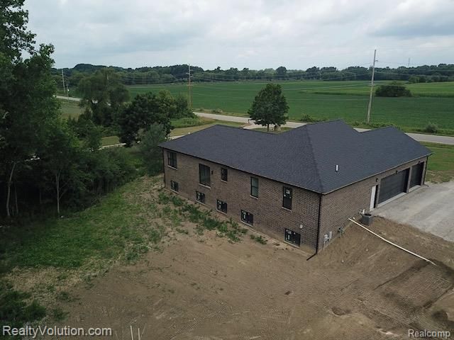 7260 Newark Road, Imlay Township, MI 48444