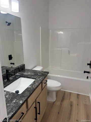 7260 Newark Road, Imlay Township, MI 48444