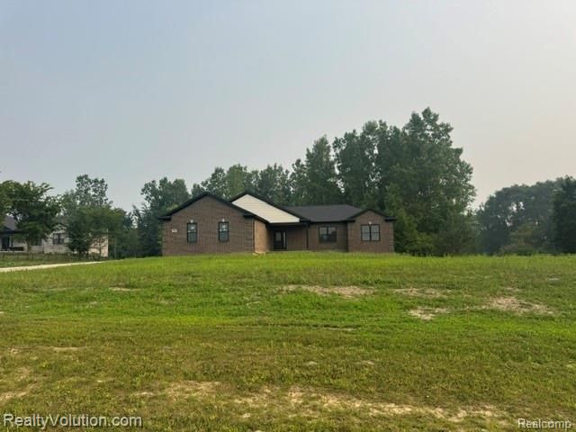 7260 Newark Road, Imlay Township, MI 48444