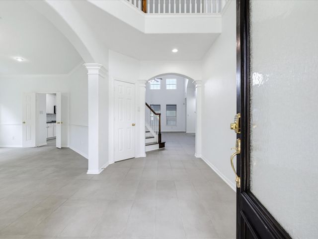 1114 Jasons Bend Drive, Sugar Land, TX 77479