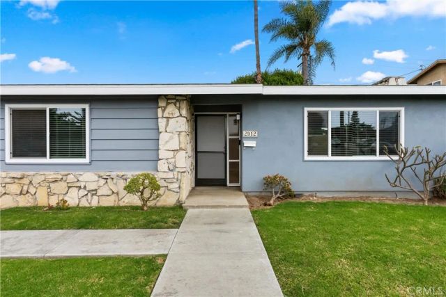 2912 Andros, Costa Mesa, CA 92626