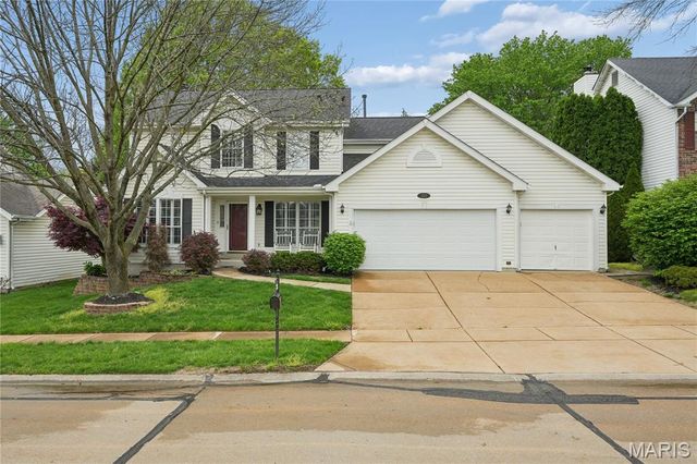 211 Cherry Hills Meadows Drive, Wildwood, MO 63040