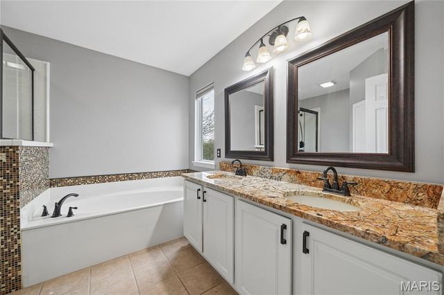 211 Cherry Hills Meadows Drive, Wildwood, MO 63040