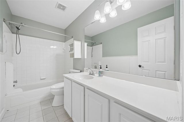 211 Cherry Hills Meadows Drive, Wildwood, MO 63040