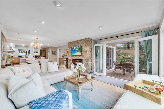 240 Moss Street 1, Laguna Beach, CA 92651