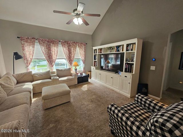 2857 Little Gem Circle, Winterville, NC 28590