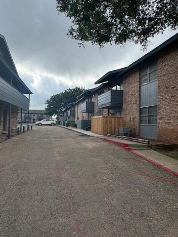 3020 SW 27th Avenue, Amarillo, TX 79109