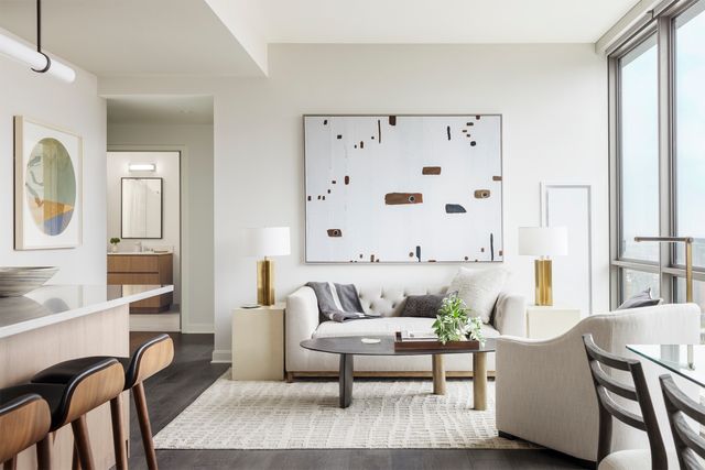 164 N Peoria Street 2504, Chicago, IL 60607