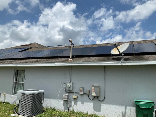 688 SW Heather Street, Port St. Lucie, FL 34983