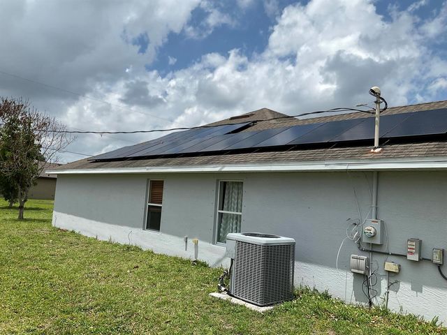 688 SW Heather Street, Port St. Lucie, FL 34983
