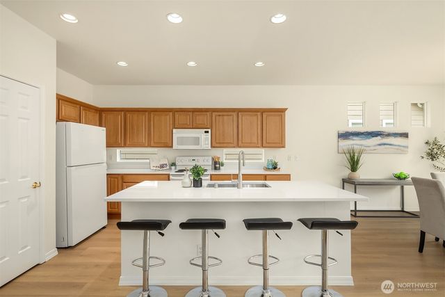 23171 NE 128th Place, Redmond, WA 98053