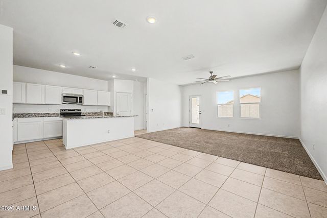 24261 W HIDALGO Avenue, Buckeye, AZ 85326