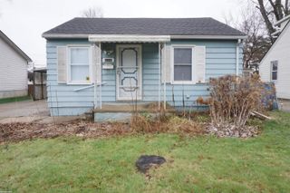 21712 Lakeview Street, Saint Clair Shores, MI 48080