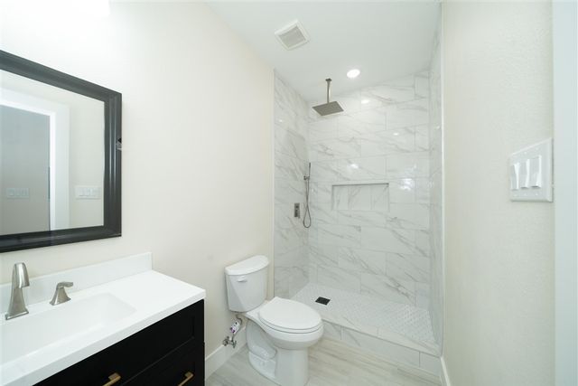 643 Rayenell Avenue, Dallas, TX 75217