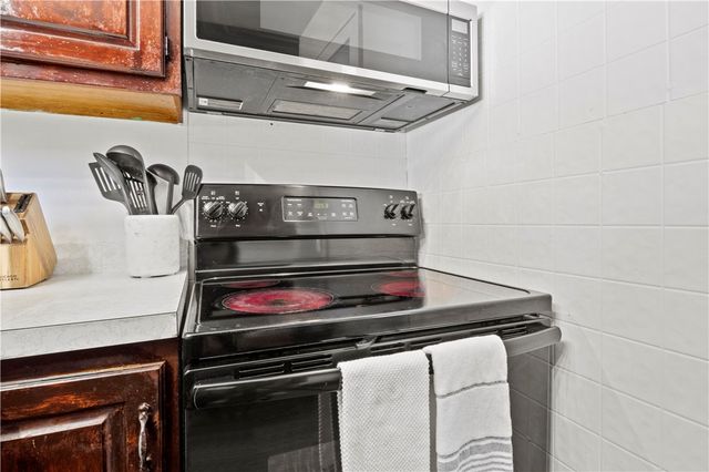 43 Stanfield Terrace, Rochester, NY 14619