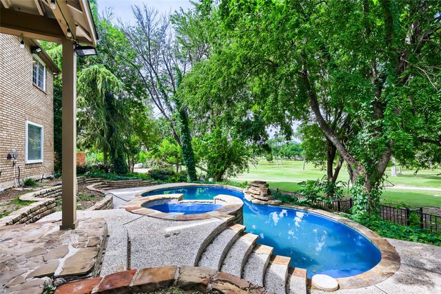 2803 Wyndham Lane, Richardson, TX 75082