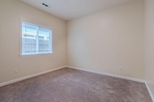 855 Tannin Drive, Medford, OR 97501