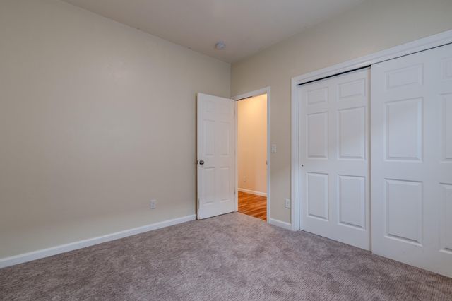 855 Tannin Drive, Medford, OR 97501